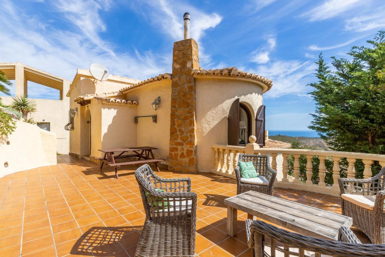 Villa Vista Ibiza Бенитачел Екстериор снимка