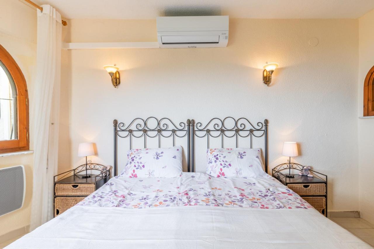 Villa Vista Ibiza Бенитачел Екстериор снимка